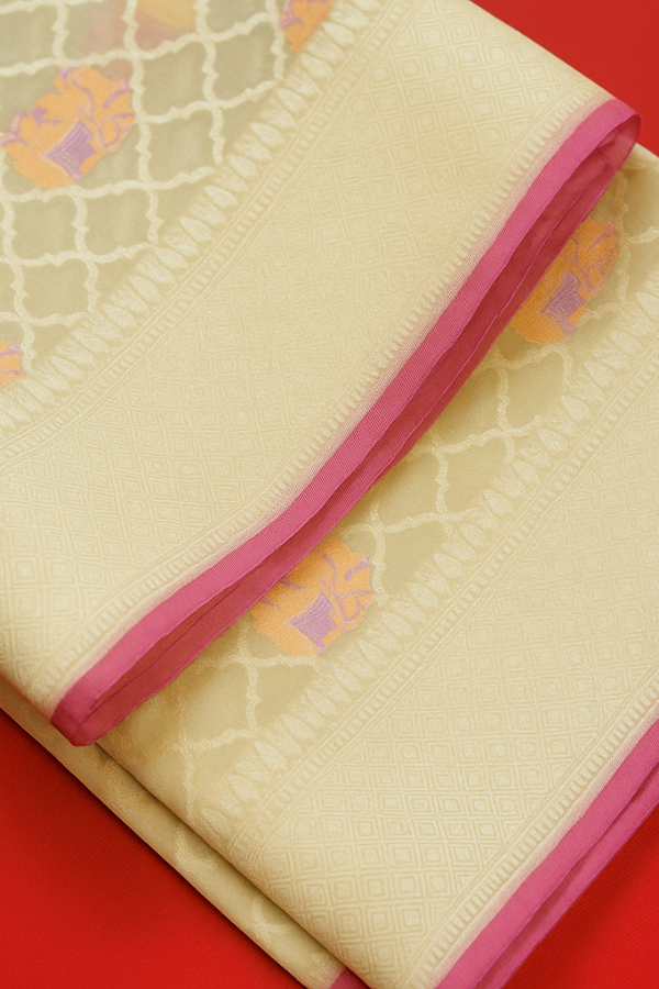 Gulnaar Elegance - Image 4