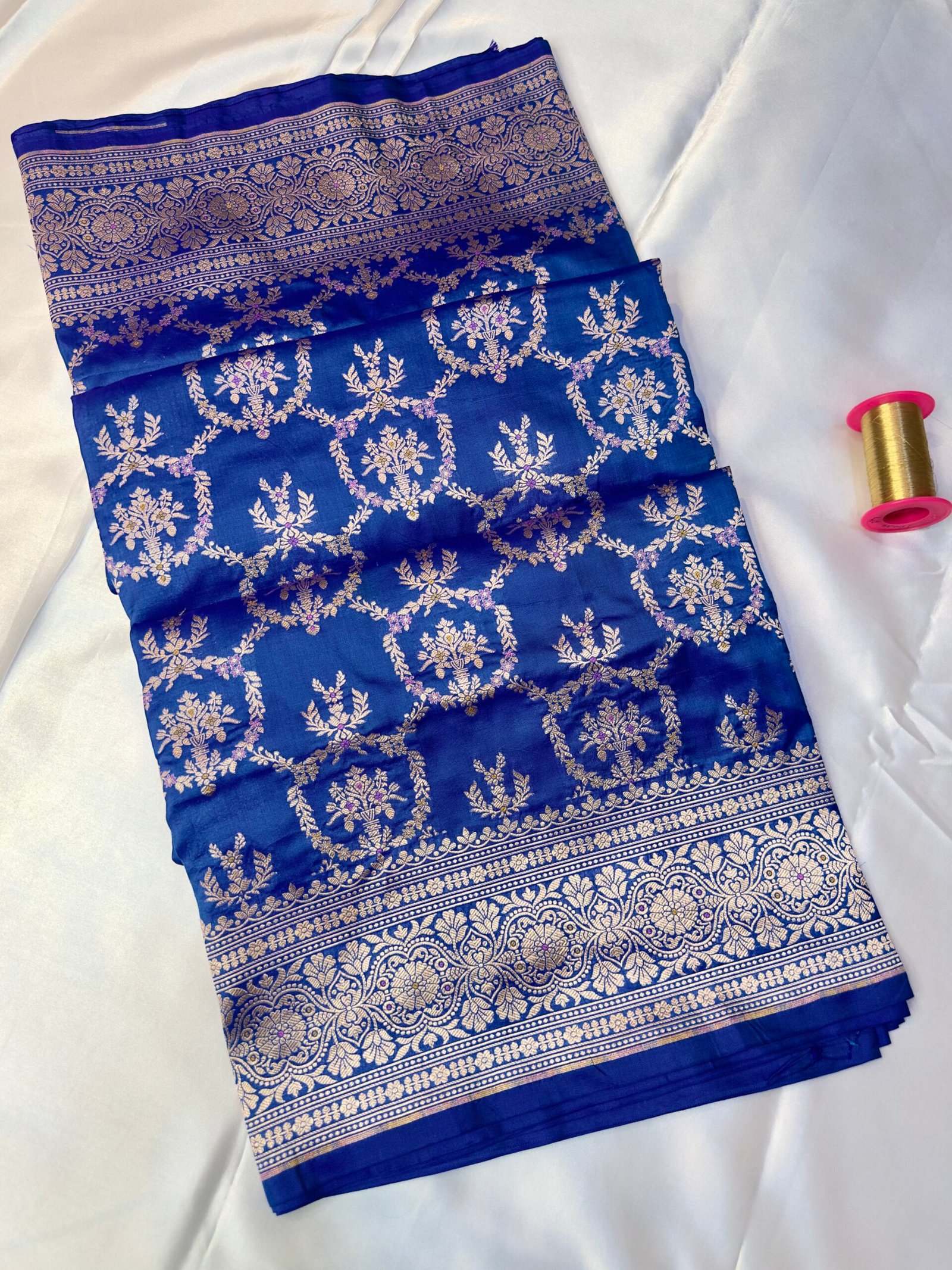 Neel Vaibhav – Royal Woven Saree - Image 6
