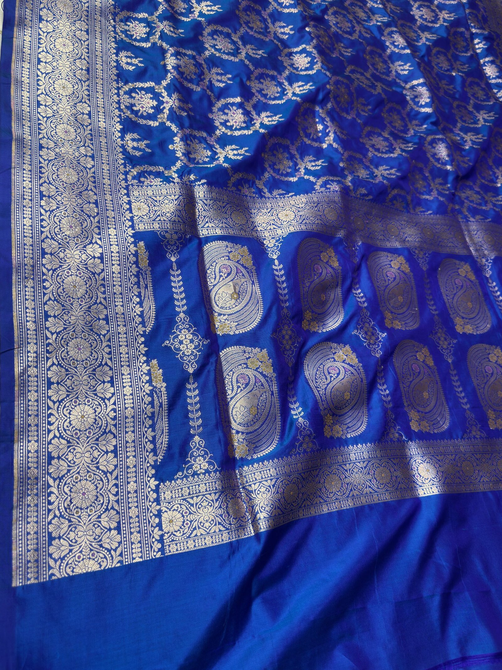 Neel Vaibhav – Royal Woven Saree - Image 4