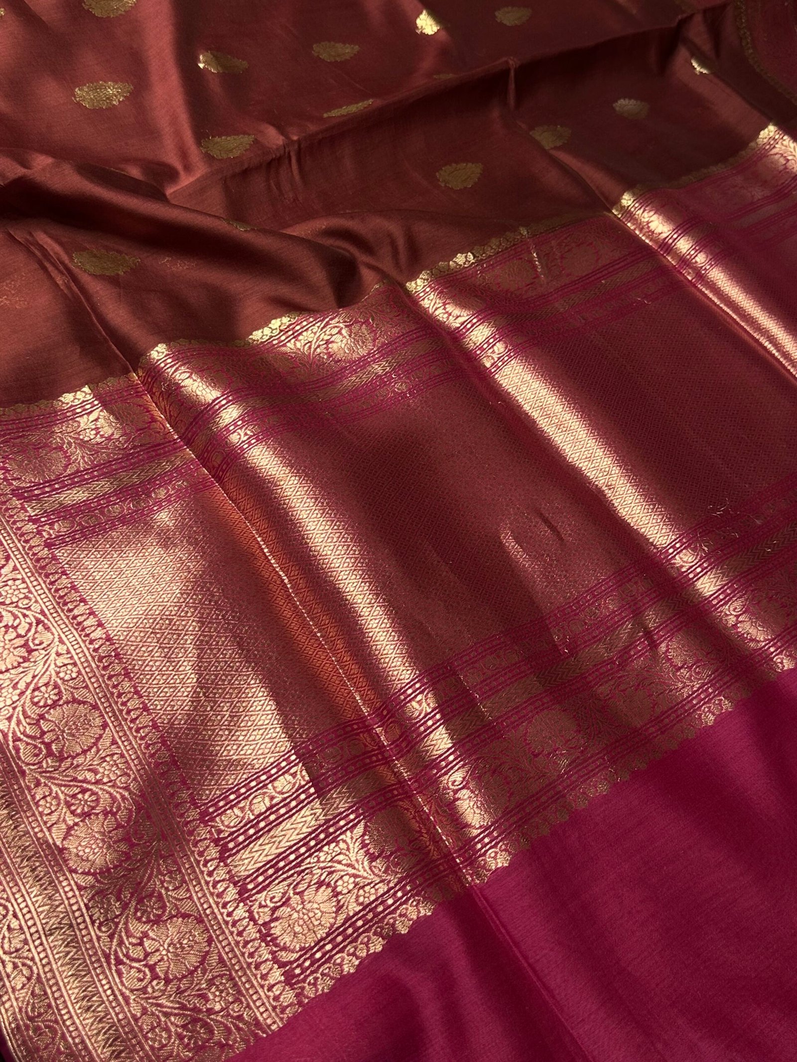 Meherva Maroon - Image 5