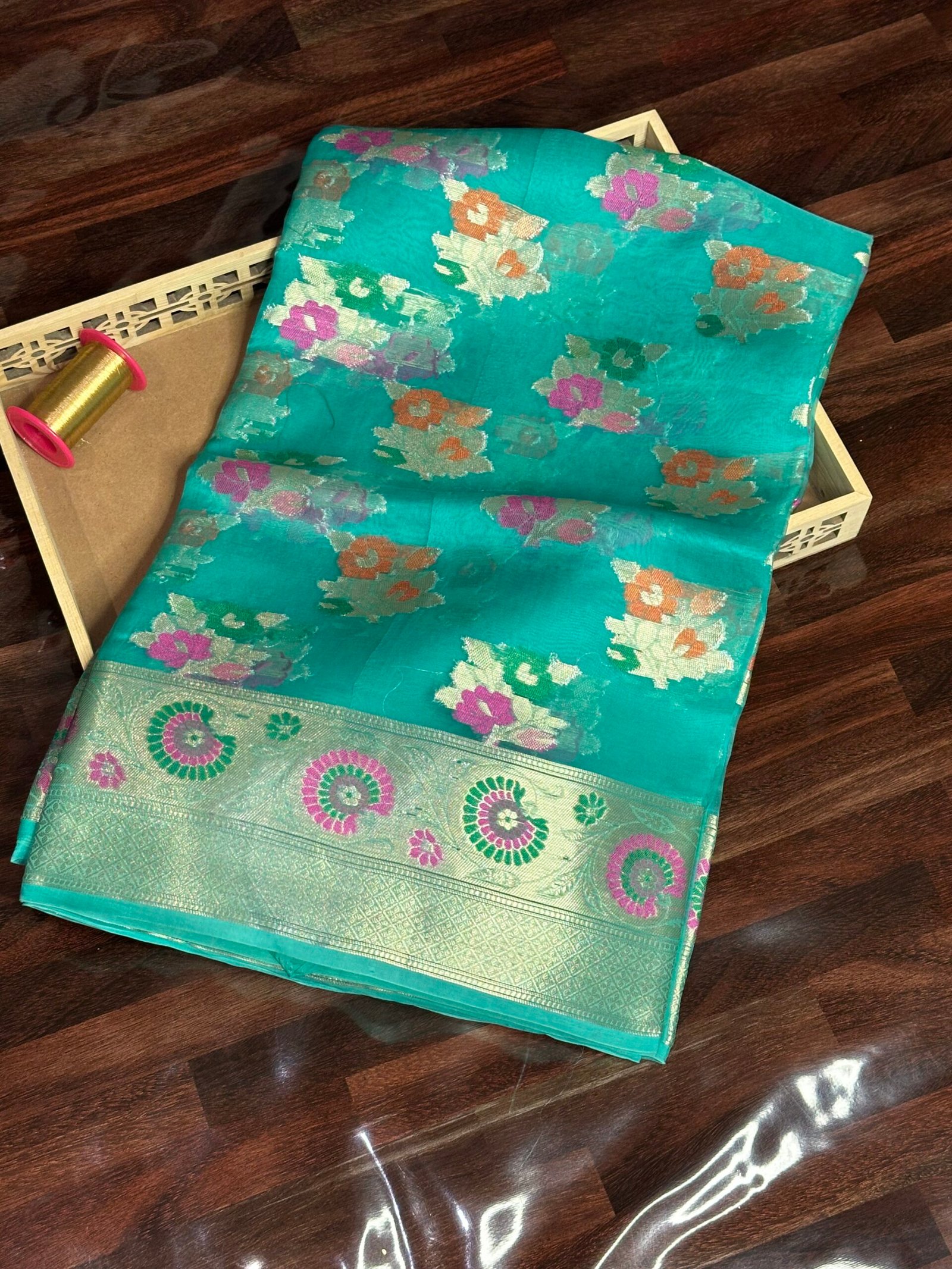 Firoza Meenakari