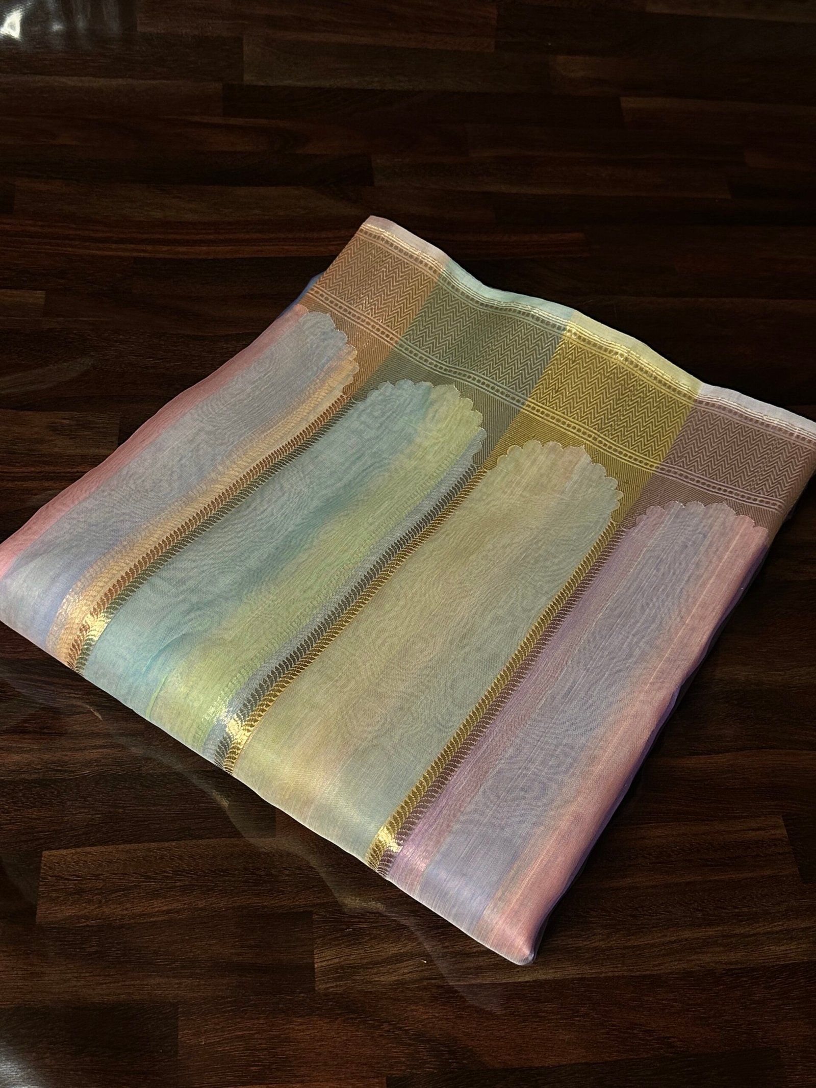 Chandrang Organza