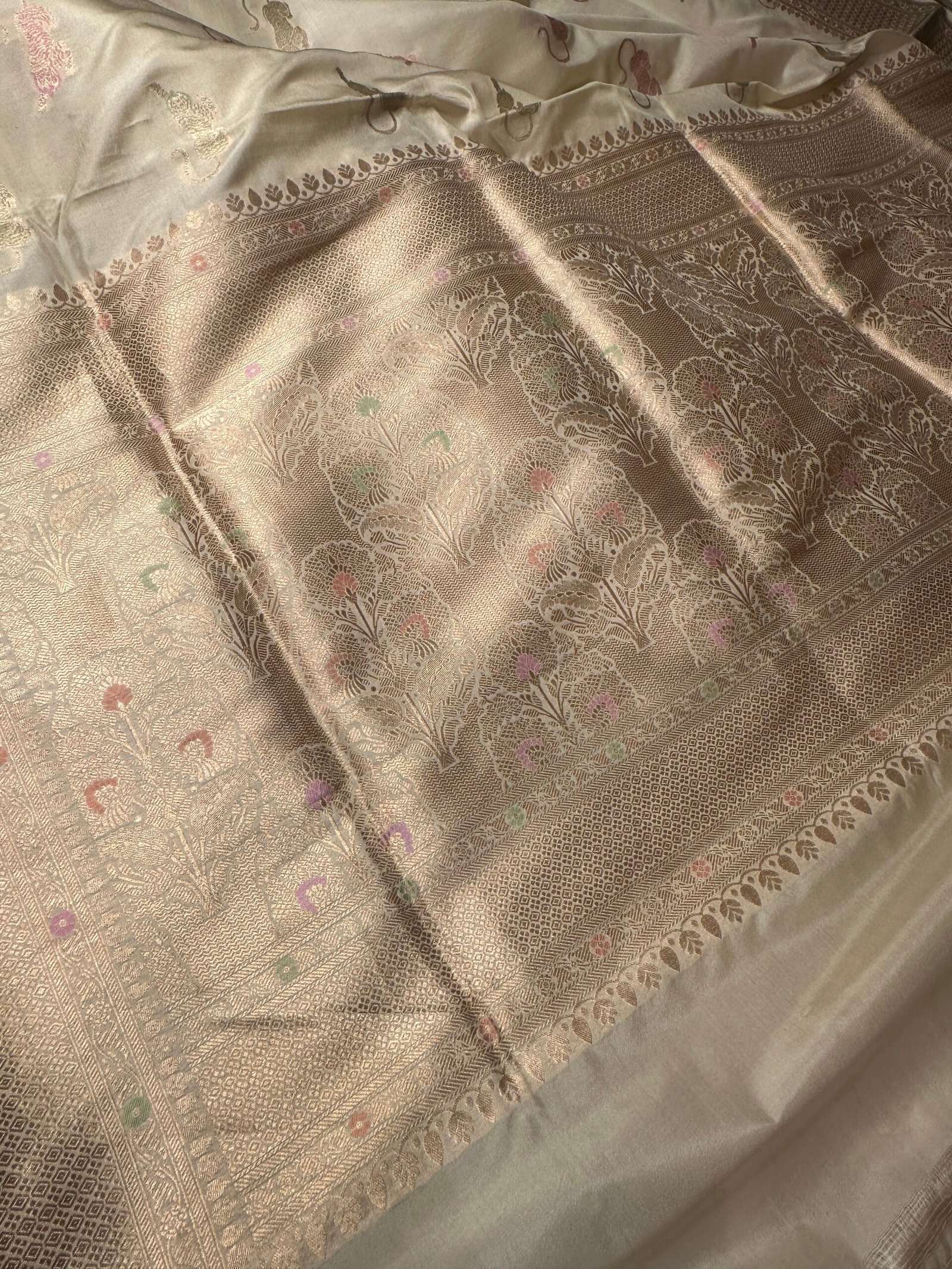 Ivory Aangan Silk - Image 5