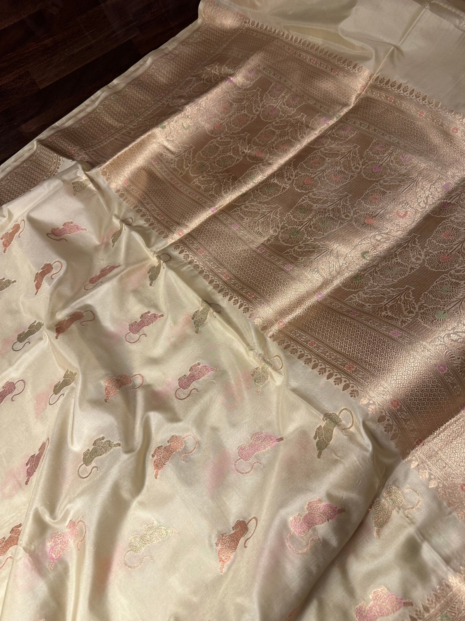 Ivory Aangan Silk - Image 6