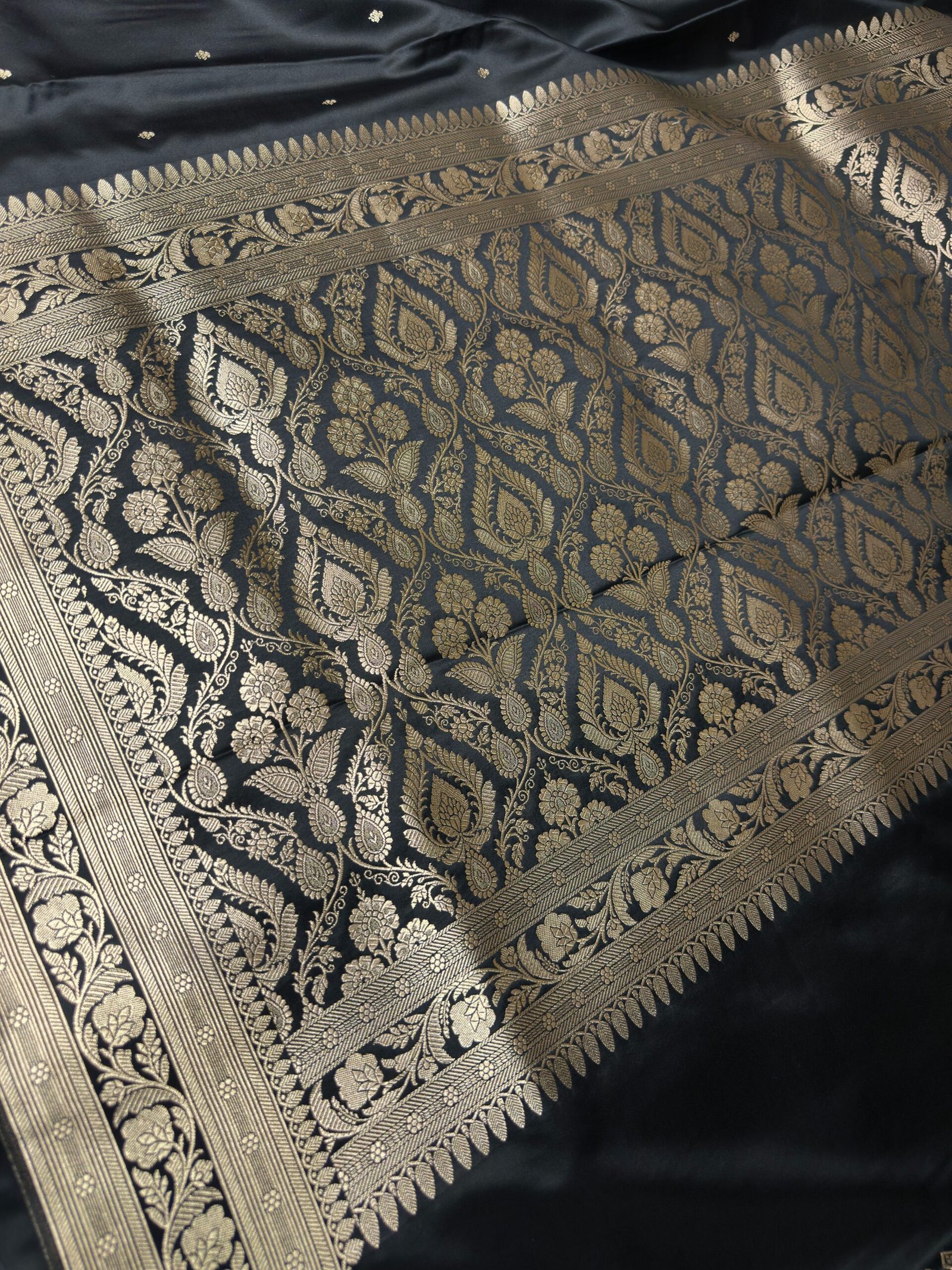Shyam Butidar Silk - Image 5