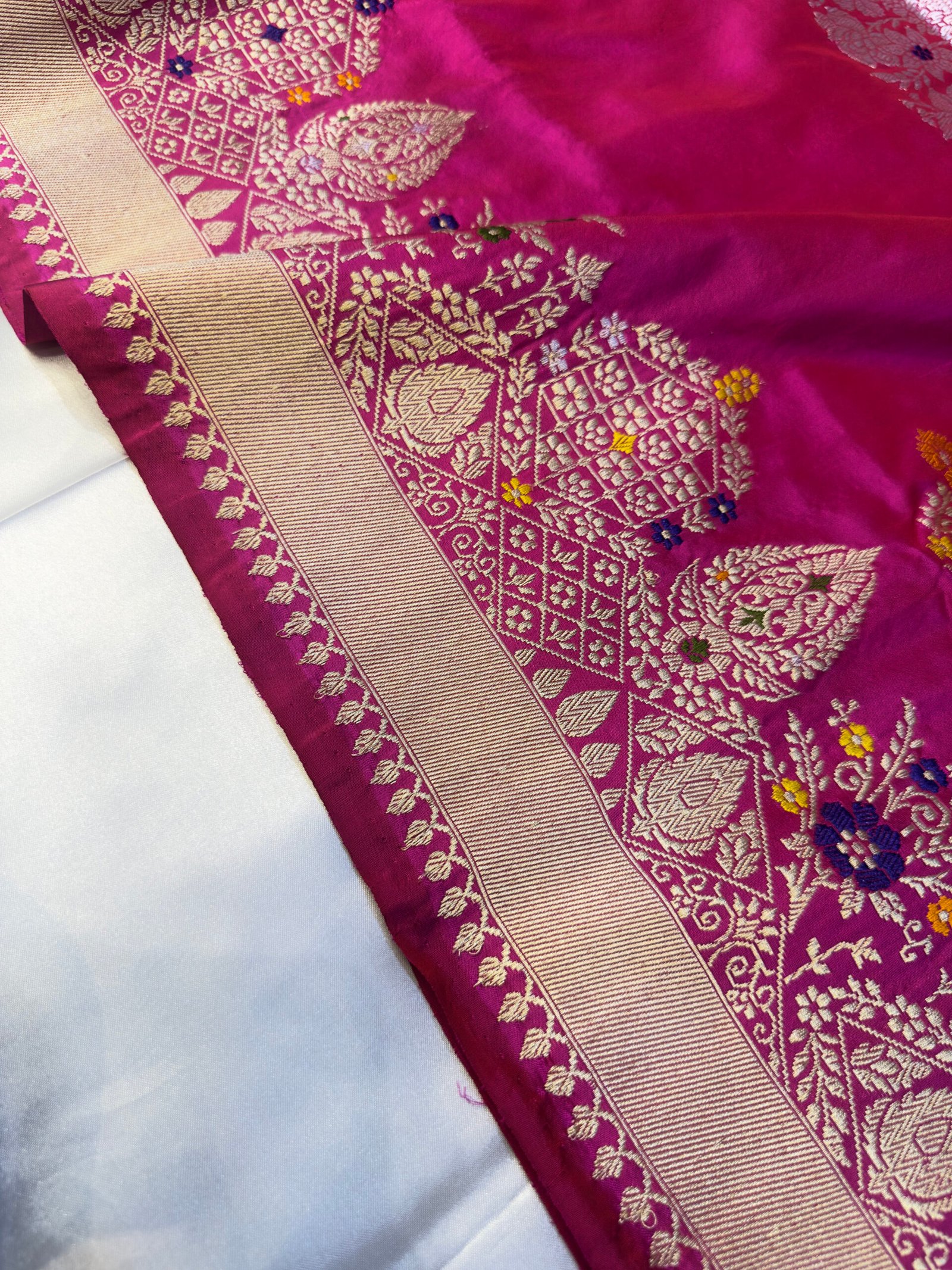Gulrang Meena Silk - Image 4