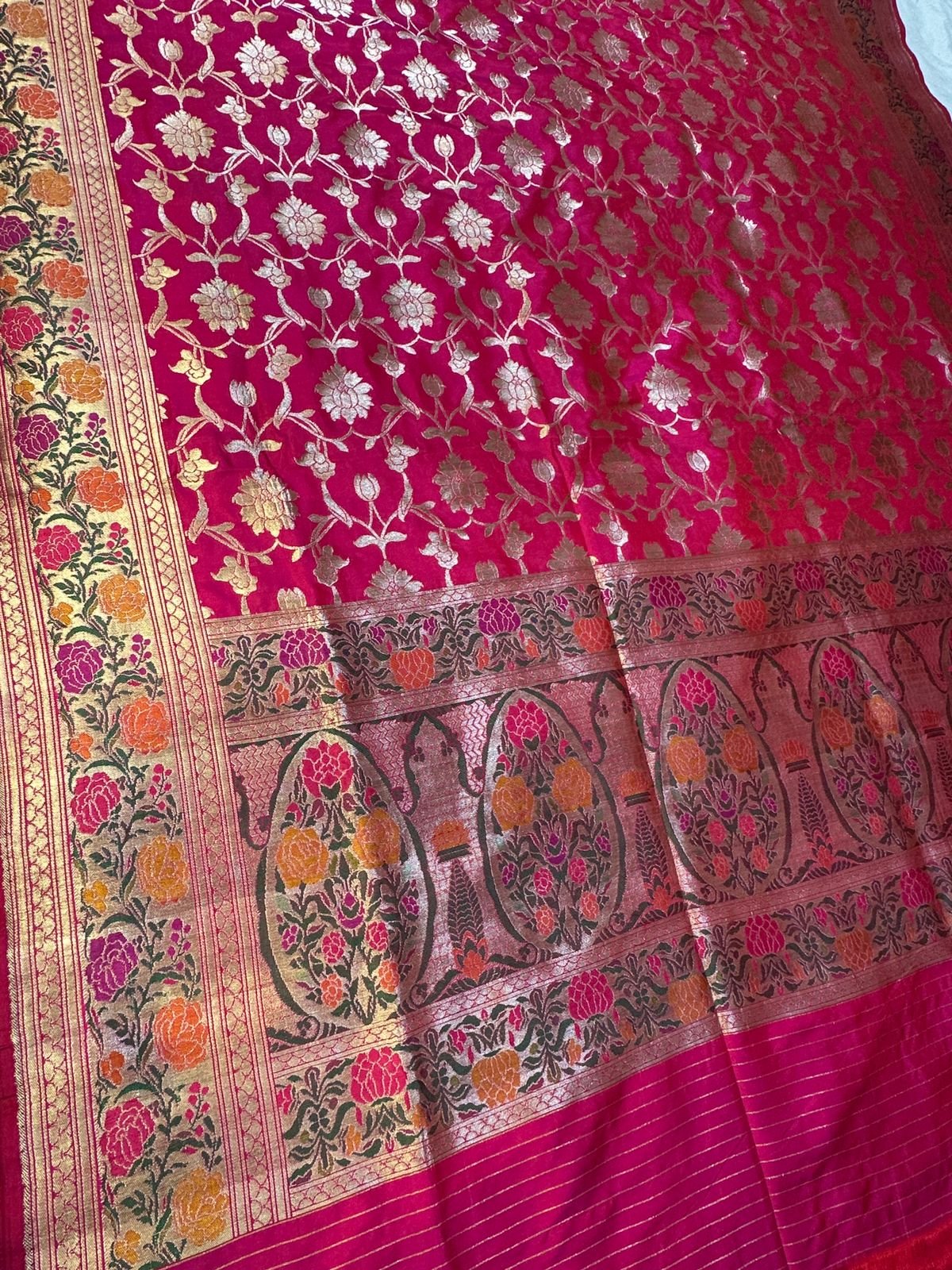Raanika Paithani Rani - Image 4